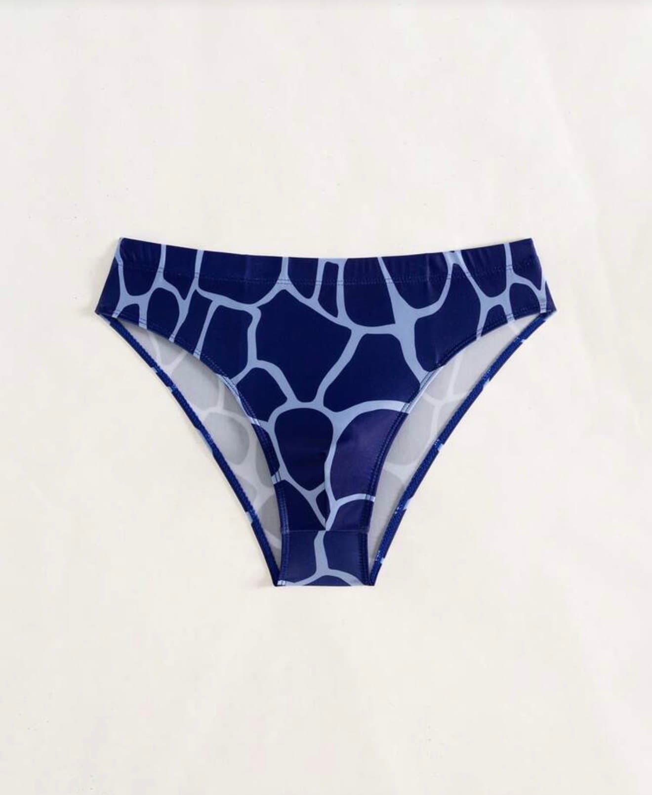 BAÑADORES (TANGA) — imagen 1