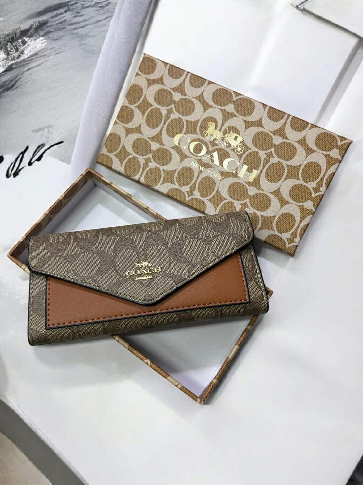 Billeteras COACH